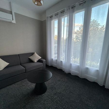 Brit Hotel Privilege Le Royal - Centre Gare Troyes Zewnętrze zdjęcie