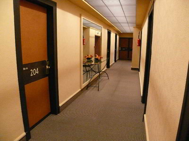 Brit Hotel Privilege Le Royal - Centre Gare Troyes Zewnętrze zdjęcie